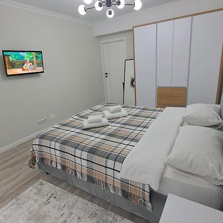Appartamento Аэропорт-Номера 24/24 . Chişinău Esterno foto