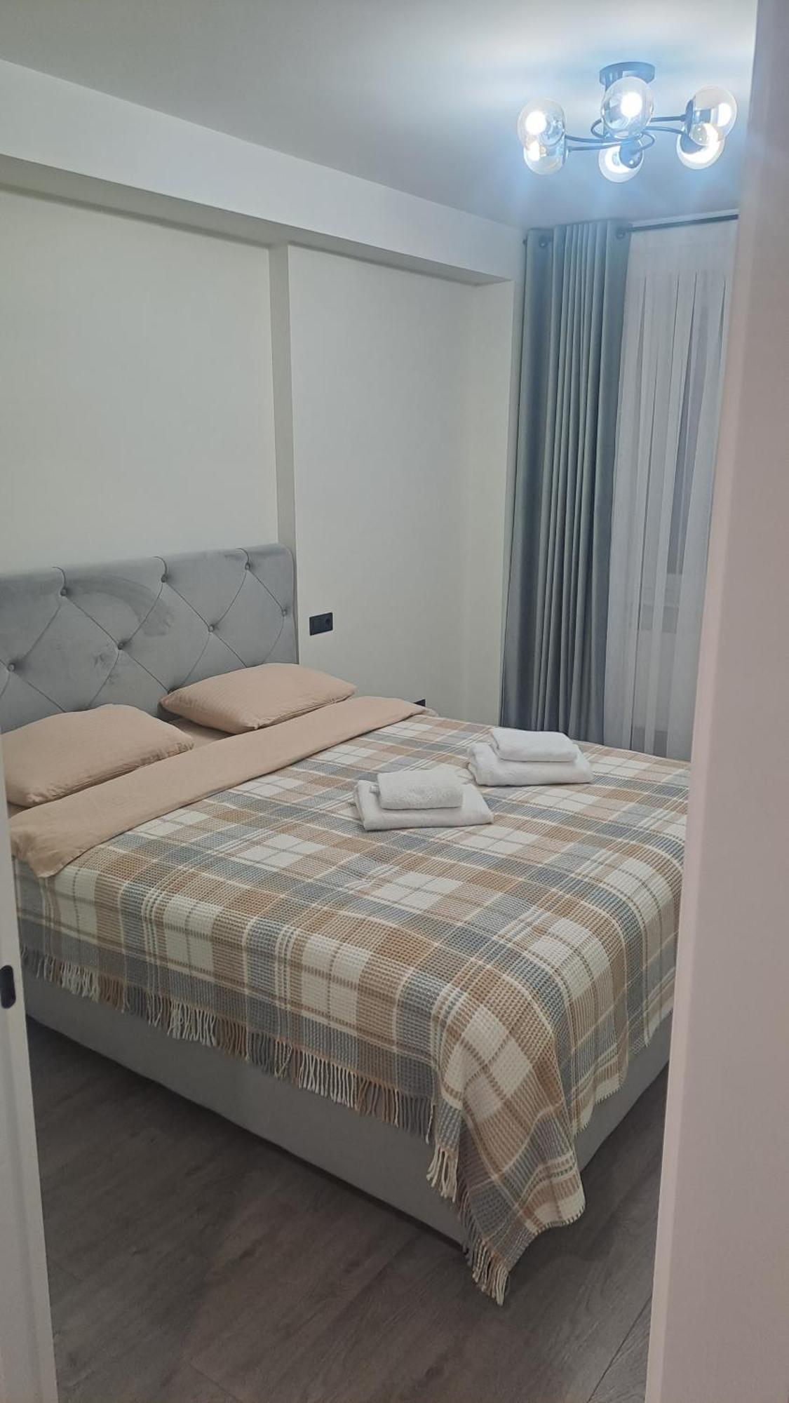 Appartamento Аэропорт-Номера 24/24 . Chişinău Esterno foto